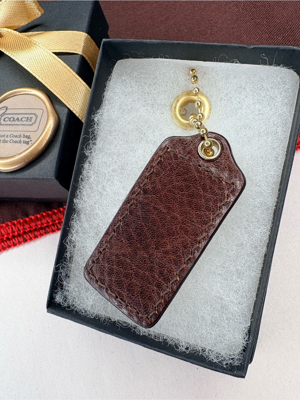 🍫 Y2K 2” Coach Chocolate Brown Glazed Leather Vintage Leather Hang Tag Bag Charm - Picture 12 of 15